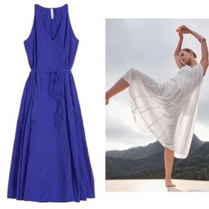 Athleta Elegant Blue Maxi Dress 100% Nylon Size Small